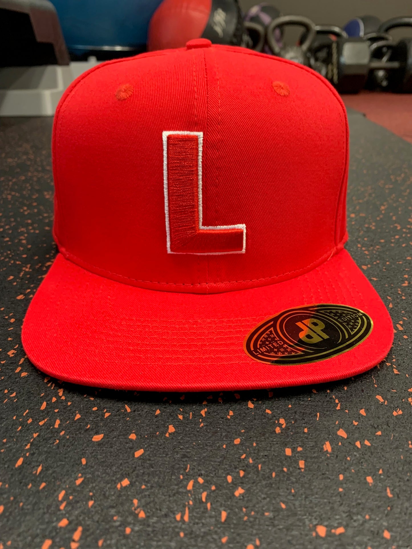 RED LAHAINALUNA "L" SNAPBACK - team FUNDRAISER